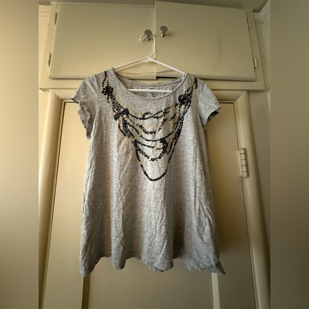 Gray H&M Top, Size Small